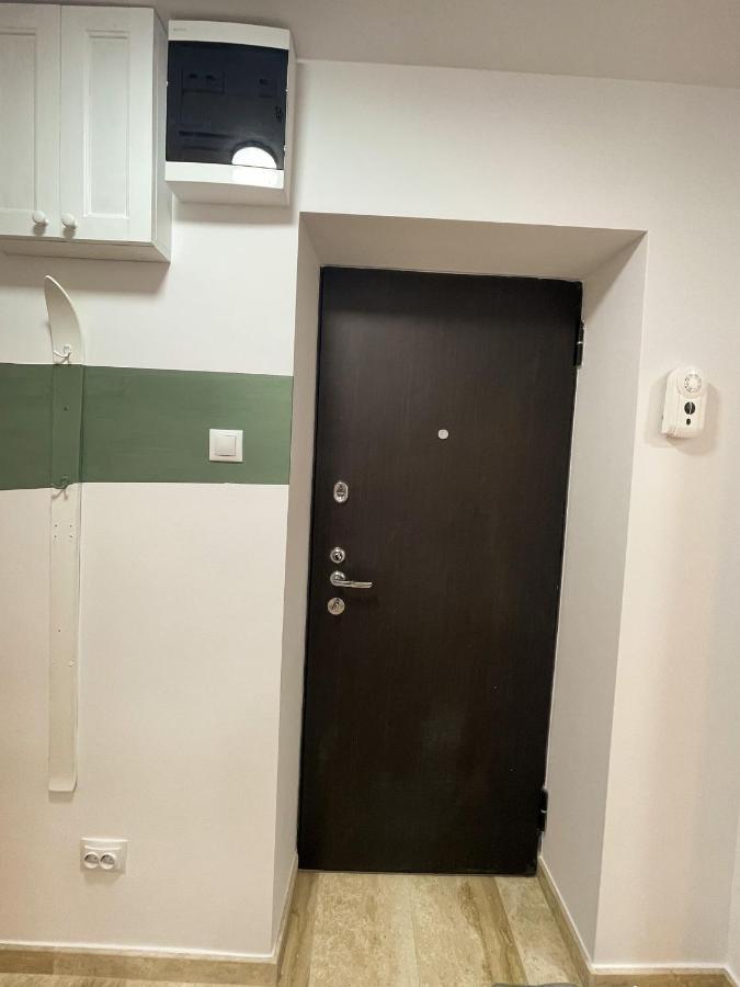 קמפינה Tudor'S Mountain Retreat מראה חיצוני תמונה